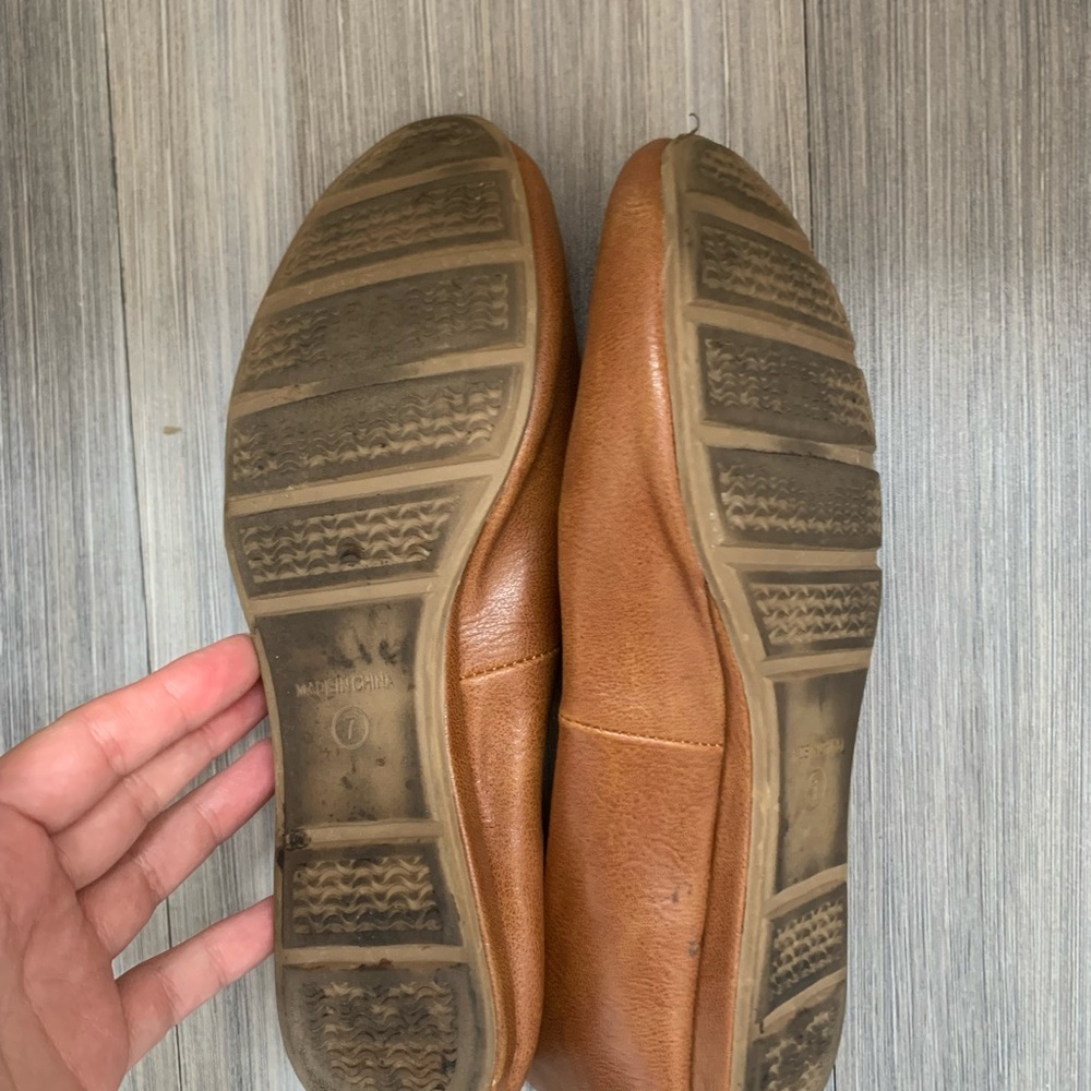 American Rag Tan Ballet Flats - Picture 3 of 4